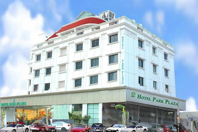 Hotel Park Plaza Ченнаи Экстерьер фото